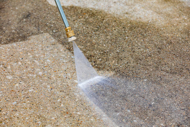 Best Driveway Pressure Washing  in Sterling, VA